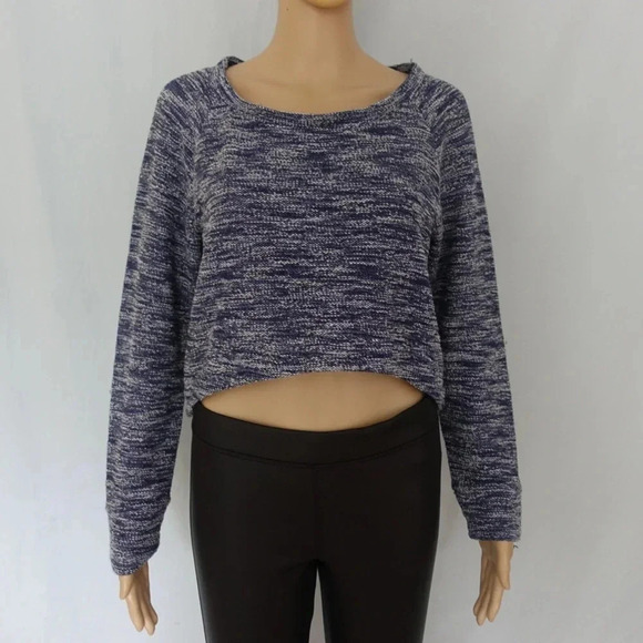 NEW YORK & COMPANY cropped sweater - Picture 1 of 4